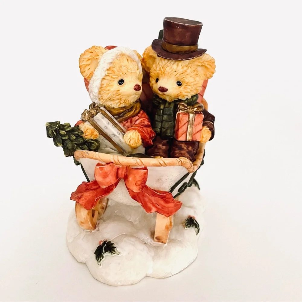 Vintage 1995 Collections and Me Bears in Christmas Sleigh